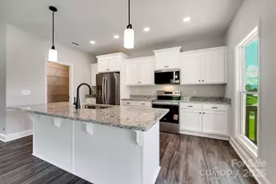 381 Scenic Rdg Cir, Franklin, NC 28734 - Photo 13