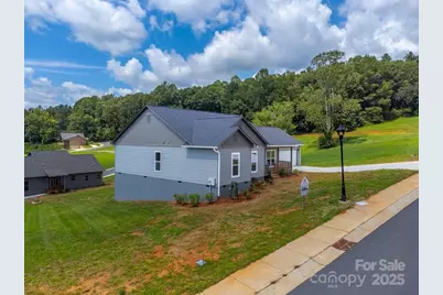 381 Scenic Ridge Circle, Franklin, NC 28734 - Photo 37