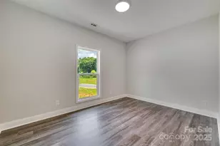 381 Scenic Rdg Cir, Franklin, NC 28734 - Photo 27