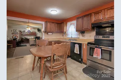 731 E Center Avenue, Mooresville, NC 28115 - Photo 11