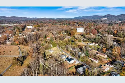 428 Folk Street NW, Lenoir, NC 28645 - Photo 27