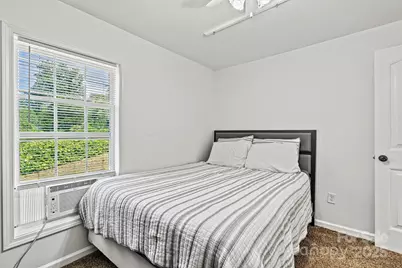 428 Folk Street NW, Lenoir, NC 28645 - Photo 13