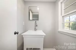 901 W Elm St, Shelby, NC 28150 - Photo 9