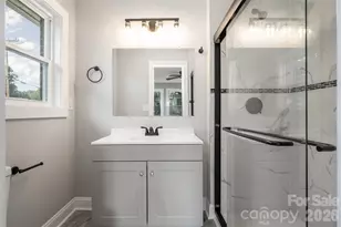 901 W Elm St, Shelby, NC 28150 - Photo 13