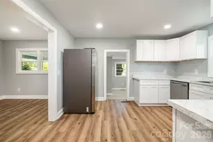 901 W Elm St, Shelby, NC 28150 - Photo 7