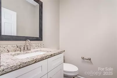 9012 Hedge Maple Road, Charlotte, NC 28269 - Photo 13