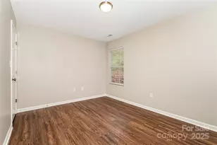 9012 Hedge Maple Rd, Charlotte, NC 28269 - Photo 15