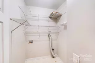 10437 Rougemont Ln, Charlotte, NC 28277 - Photo 25