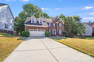 10437 Rougemont Ln, Charlotte, NC 28277 - Photo 45