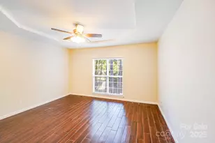 10437 Rougemont Ln, Charlotte, NC 28277 - Photo 7