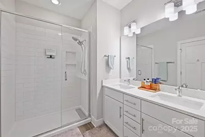 2438 Brelade Place, Charlotte, NC 28203 - Photo 33