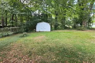 21203 Pine Ridge Dr, Cornelius, NC 28031 - Photo 13