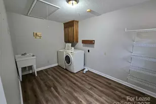 21203 Pine Ridge Dr, Cornelius, NC 28031 - Photo 7