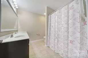 832 Summerlake Dr, Fort Mill, SC 29715 - Photo 27