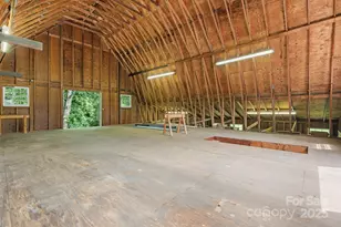 364 39th Ave Dr NW, Hickory, NC 28601 - Photo 47