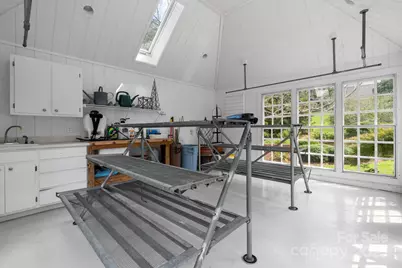 364 39th Avenue Drive NW, Hickory, NC 28601 - Photo 15