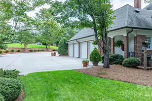 364 39th Ave Dr NW, Hickory, NC 28601 - Photo 11