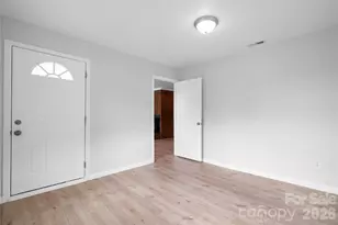 648 Scotts Creek Rd, Statesville, NC 28625 - Photo 9