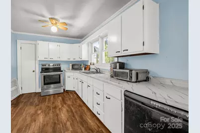 183 Hollywood Street, Forest City, NC 28043 - Photo 9