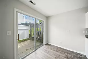 5334 Esther Ln, Charlotte, NC 28214 - Photo 9