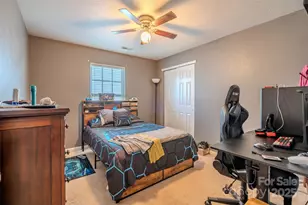 2737 Red Squirrel Trail, Charlotte, NC 28215 - Photo 27