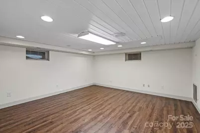 492 W Main Street, Forest City, NC 28043 - Photo 35