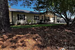 4722 Chapel Rd, Maiden, NC 28650 - Photo 1