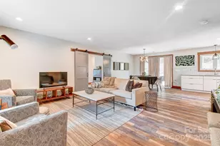 9 Oakwood Dr, Weaverville, NC 28787 - Photo 7