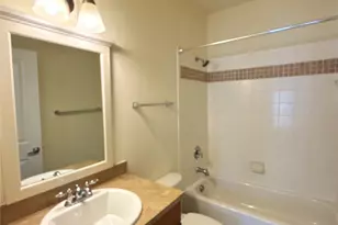 520 New Bern Station Ct, Charlotte, NC 28209 - Photo 11