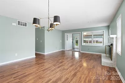 129 Exeter Court, Hendersonville, NC 28791 - Photo 11