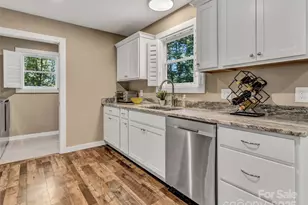 212 Walt Dr, Hendersonville, NC 28792 - Photo 25