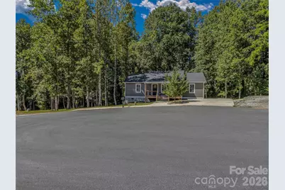 212 Walt Drive, Hendersonville, NC 28792 - Photo 5