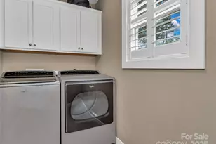 212 Walt Dr, Hendersonville, NC 28792 - Photo 27