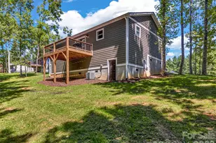 212 Walt Dr, Hendersonville, NC 28792 - Photo 45