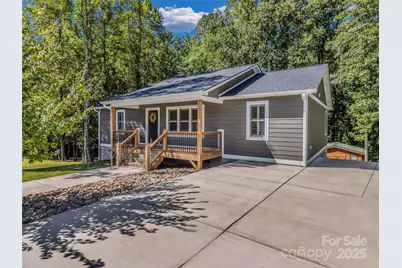 212 Walt Drive, Hendersonville, NC 28792 - Photo 3