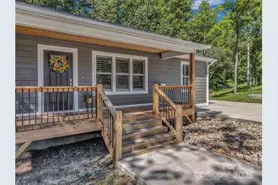 212 Walt Drive, Hendersonville, NC 28792 - Photo 7