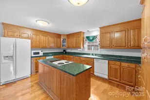 908 Ramseur Rd, Bessemer City, NC 28016 - Photo 13