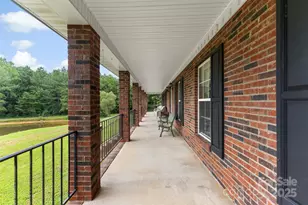 908 Ramseur Rd, Bessemer City, NC 28016 - Photo 5