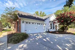 2332 Ivy Run Dr, Indian Trail, NC 28079 - Photo 3