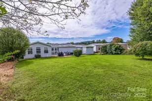 445 Riverwind Dr, Hendersonville, NC 28739 - Photo 41