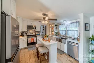 445 Riverwind Dr, Hendersonville, NC 28739 - Photo 13