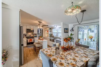 445 Riverwind Drive, Hendersonville, NC 28739 - Photo 11