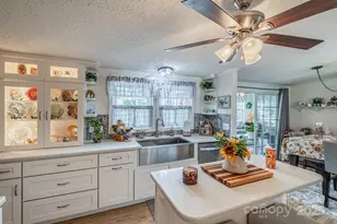 445 Riverwind Dr, Hendersonville, NC 28739 - Photo 23