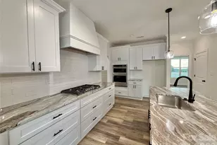 6815 Old Waxhaw Monroe Rd, Waxhaw, NC 28173 - Photo 13