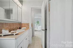 4212 Montibello Dr, Charlotte, NC 28226 - Photo 13