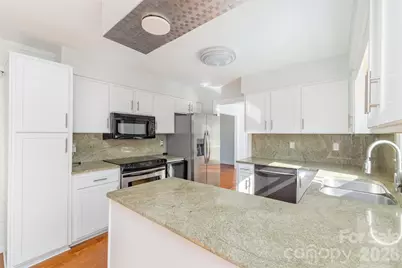 4212 Montibello Drive, Charlotte, NC 28226 - Photo 13