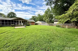 7632 Rolling Hill Rd, Charlotte, NC 28227 - Photo 45