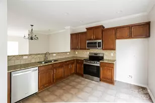 14132 Winford Ln, Charlotte, NC 28262 - Photo 7