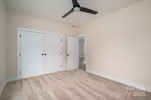 2047 Puetts Chapel Rd, Bessemer City, NC 28016 - Photo 11