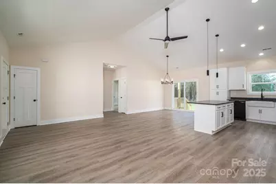 2047 Puetts Chapel Road, Bessemer City, NC 28016 - Photo 9